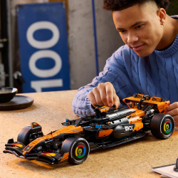 Конструктор LEGO Technic McLaren MCL 4222839 — фото 11