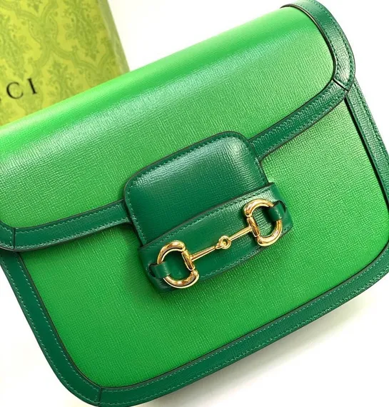 Маленькая сумка на плечо Gucci Horsebit 1955 зеленый/темно-зеленый