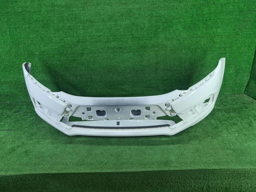 Бампер передний Lada Granta (2018-н.в.)