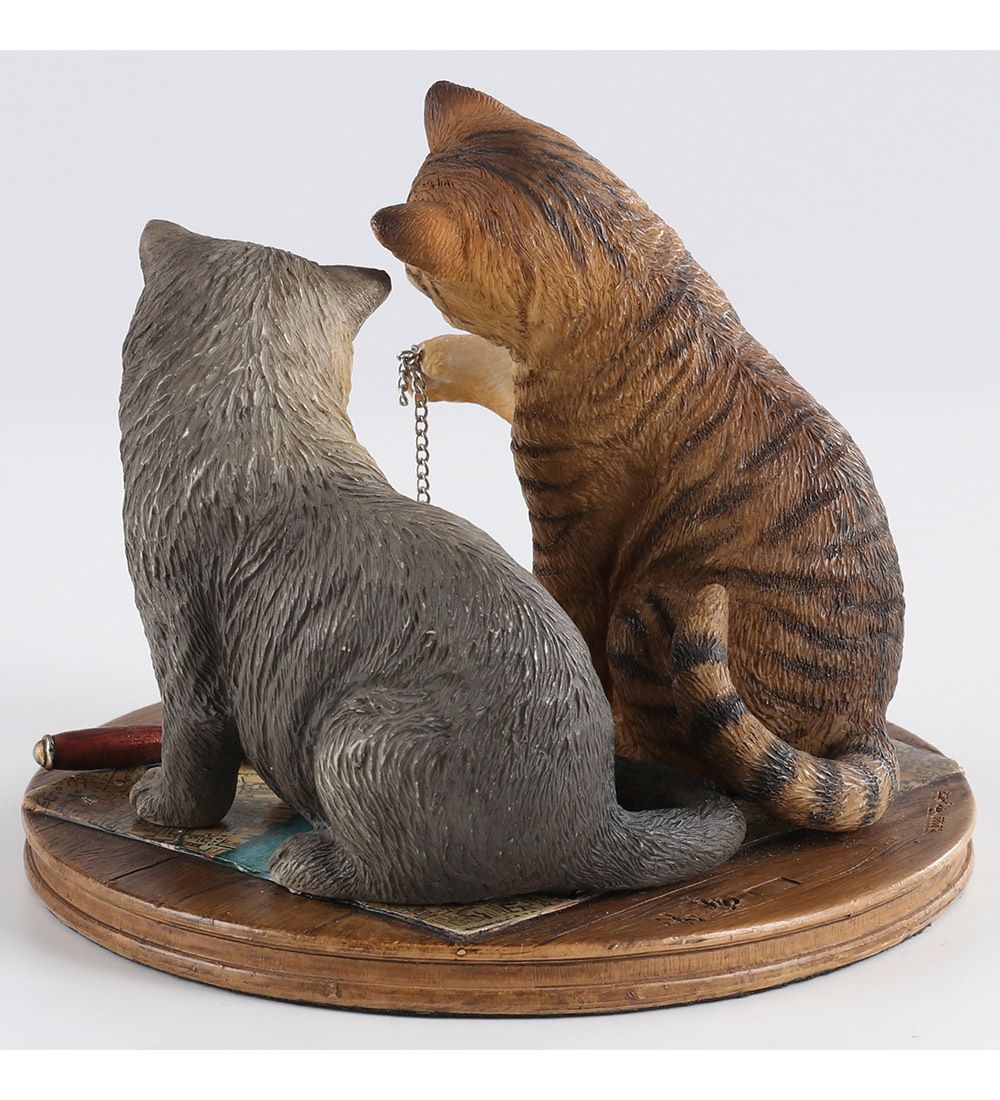 Veronese WS-1353 Статуэтка «Пара котов - Purrlock Holmes» (Лиза Паркер)