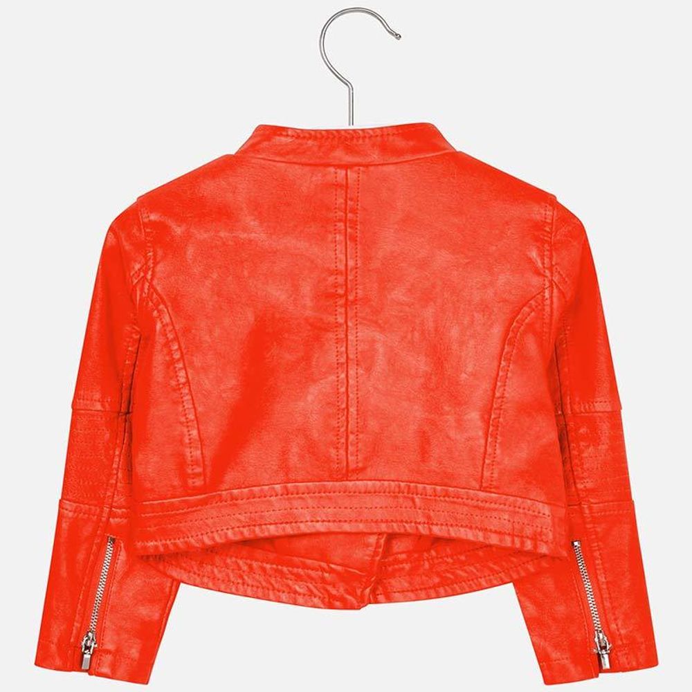 Короткая куртка из экокожи для девочки Mayoral, цвет красный