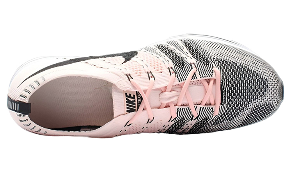Кроссовки Nike Flyknit Trainer Sunset Tint
