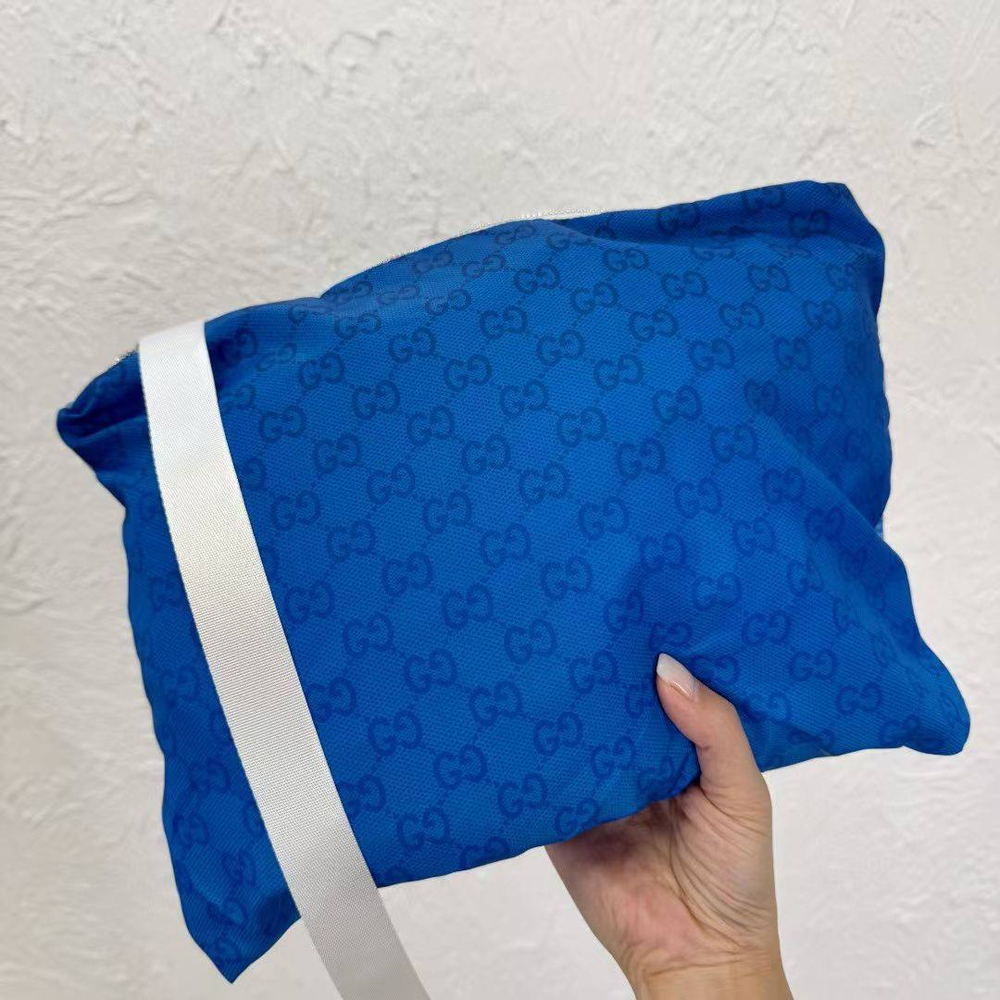 Ветровка Gucci