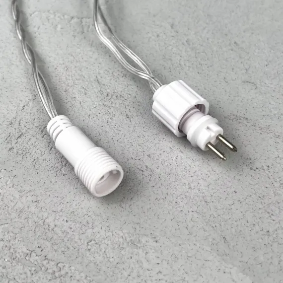 Светодиодная гирлянда с колпачком 100 холодных белых LED ламп 10 м., 24В., прозрачный провод ПВХ, IP65, LTC (PST100CAP-10-1W)