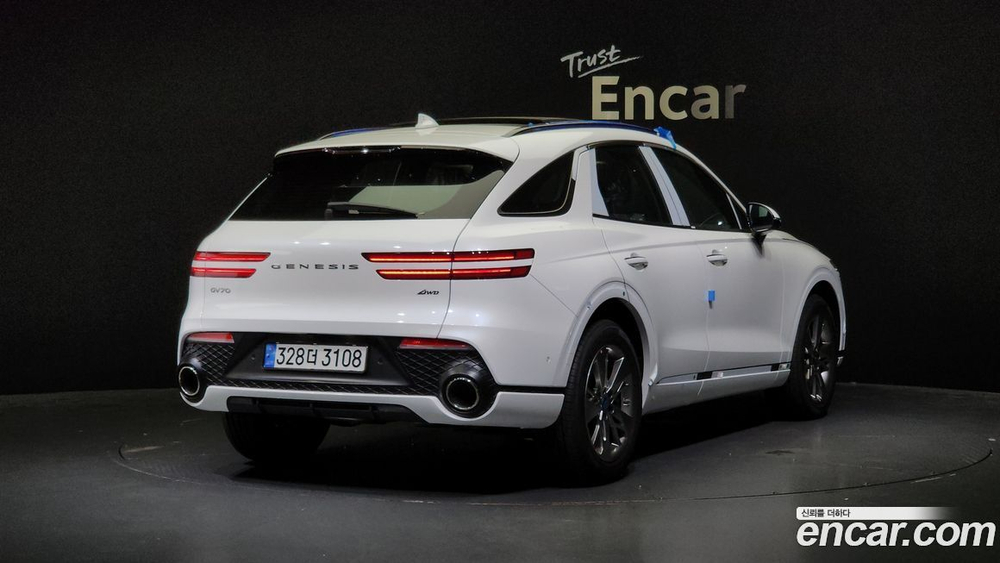 Genesis GV70 2.5T Бензин AWD (04.2024)