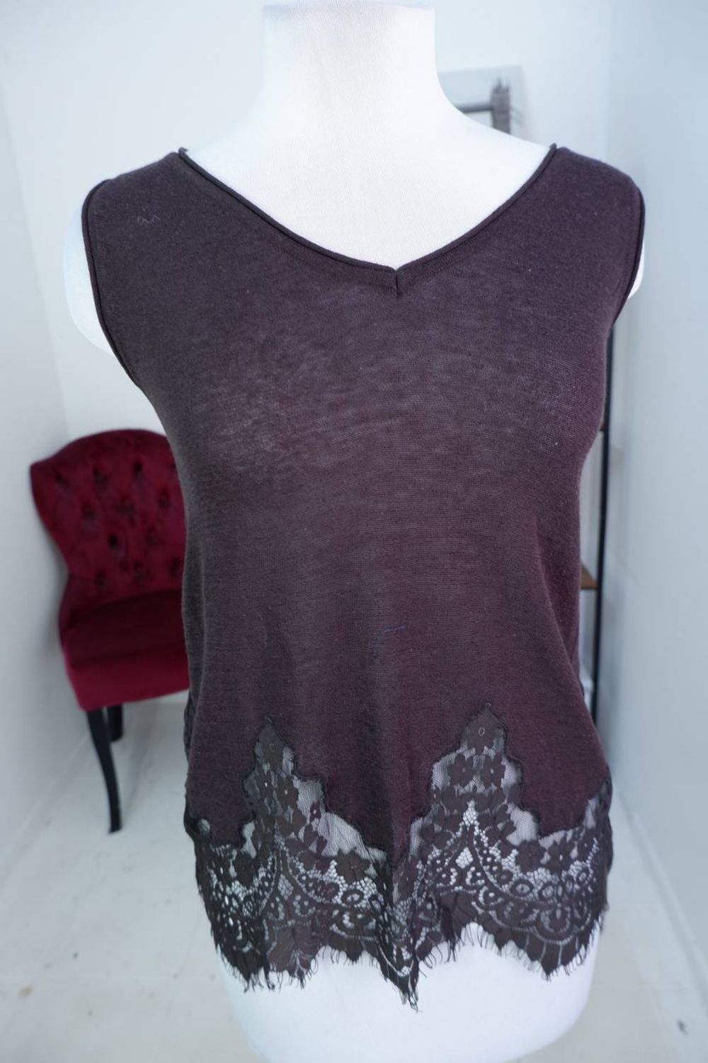 Топ шоколадного оттенка с кружевом, визуально 44 размер