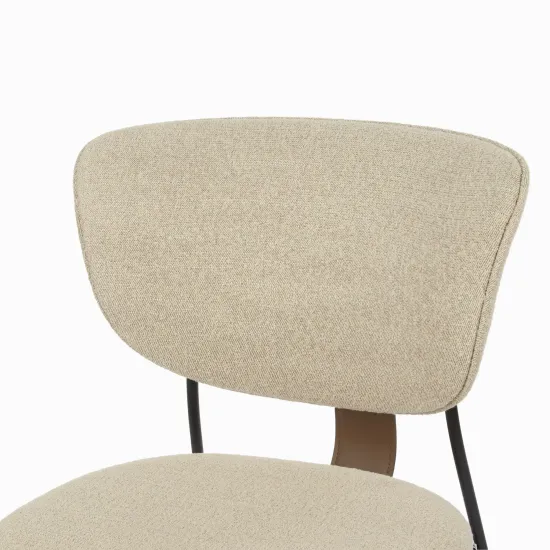 Обеденный стул Murten мягкая бежевая обивка, металлический черный каркас 