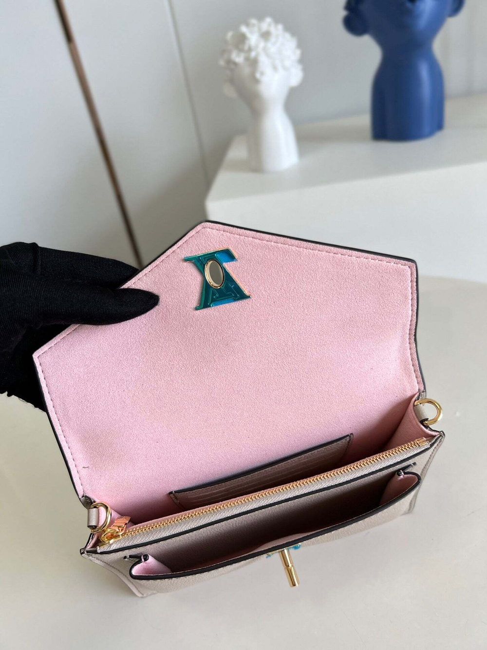 Louis Vuitton Mylockme Chain Pochette