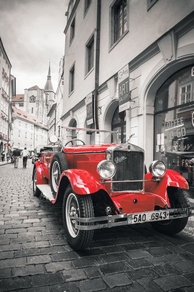 Алмазная вышивка "Красный ретро автомобиль"