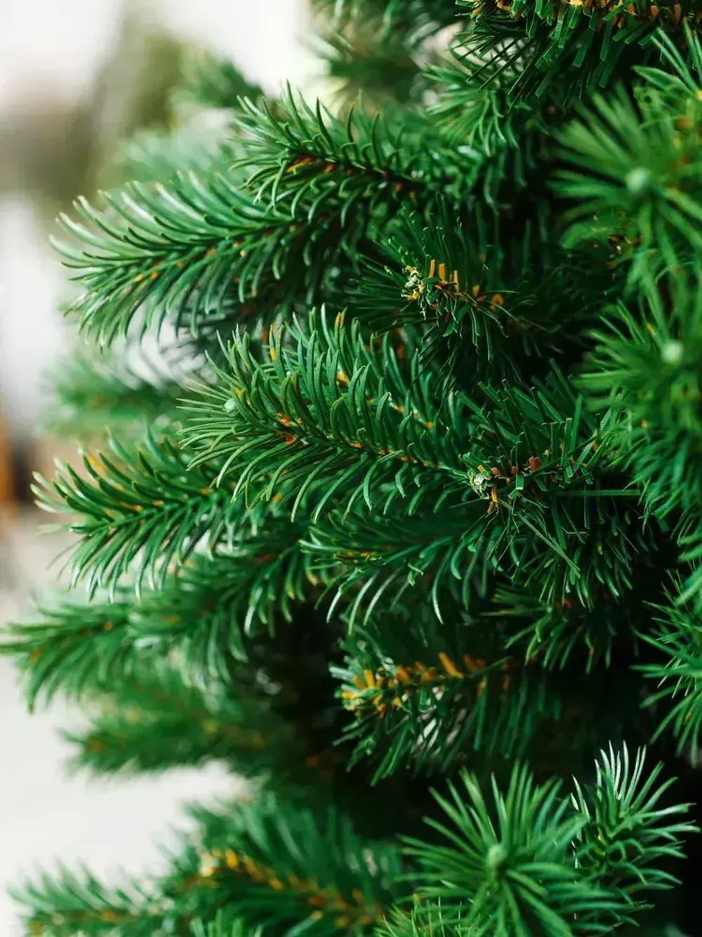 Искусственная узкая елка «Леман» (Литая+пвх) 150 см / 1,5 м