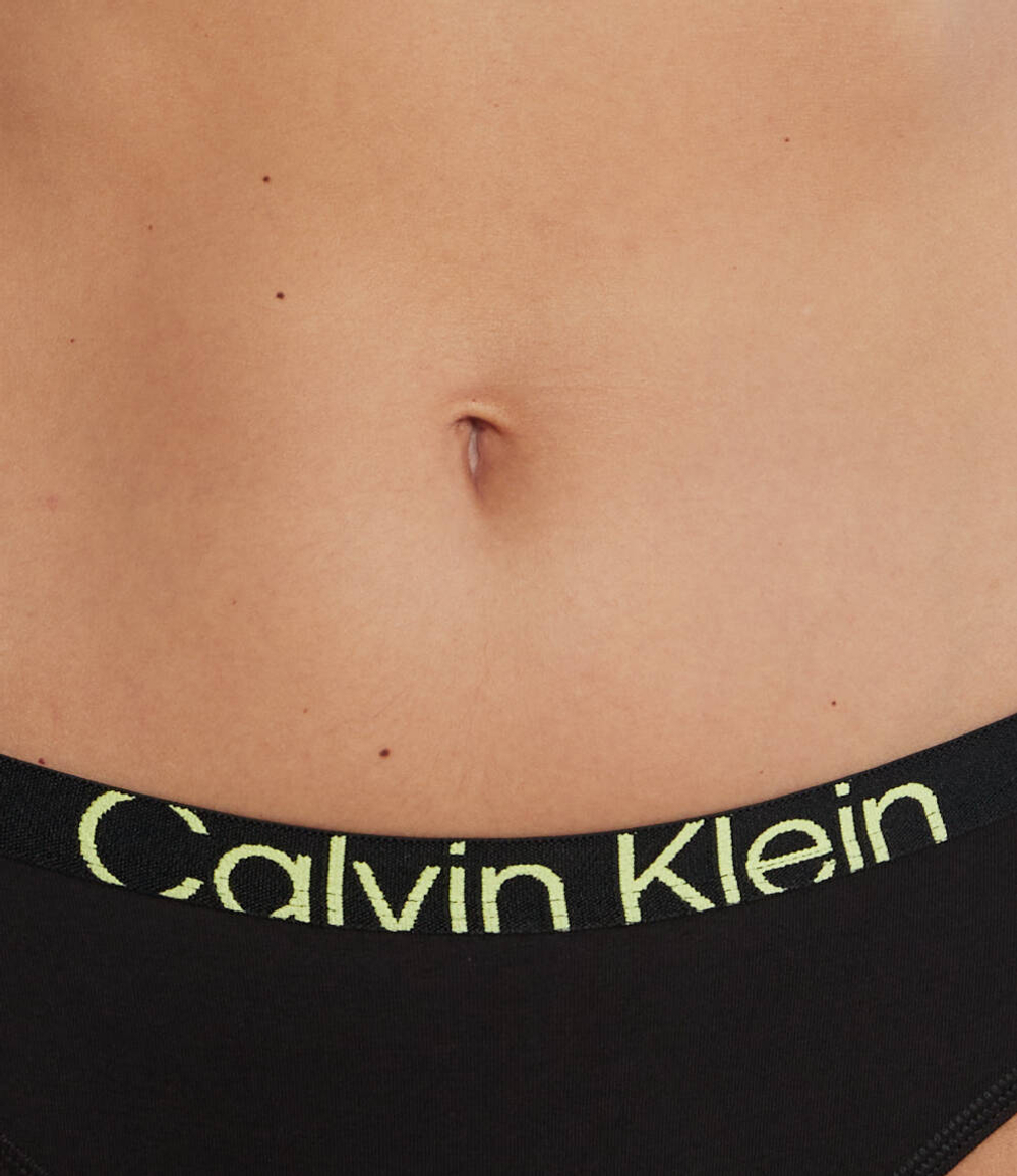 Трусики Calvin Klein Underwear - черный(000QF7402E)