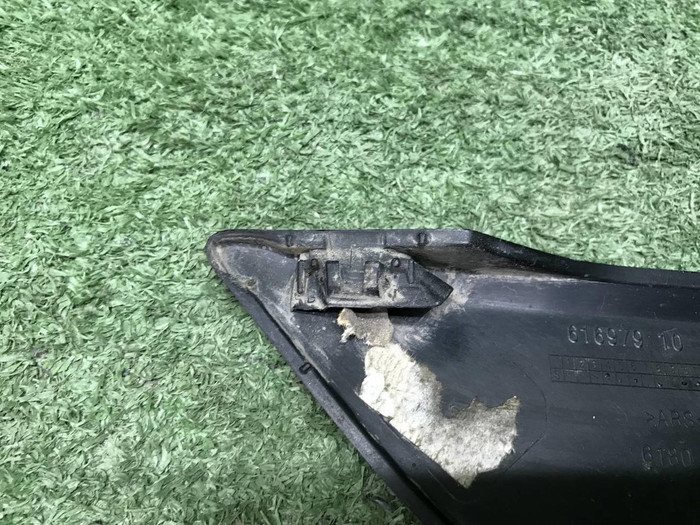 Накладка крыла передняя левая BMW 5er G30 (17-23)