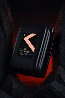 Space Cosmetics Sabre Профессиональное средство для очистки подкапотного пространства 5л