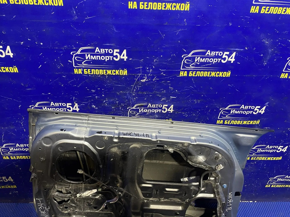 Дверь передняя левая NISSAN STAGEA 1996-1998