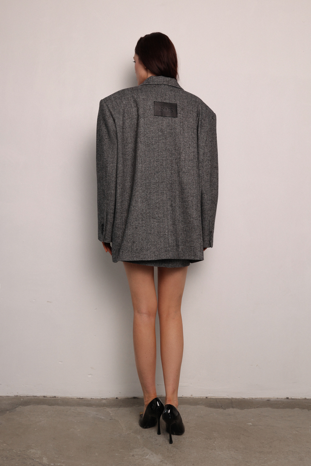 Пальто пиджак серое в елочку