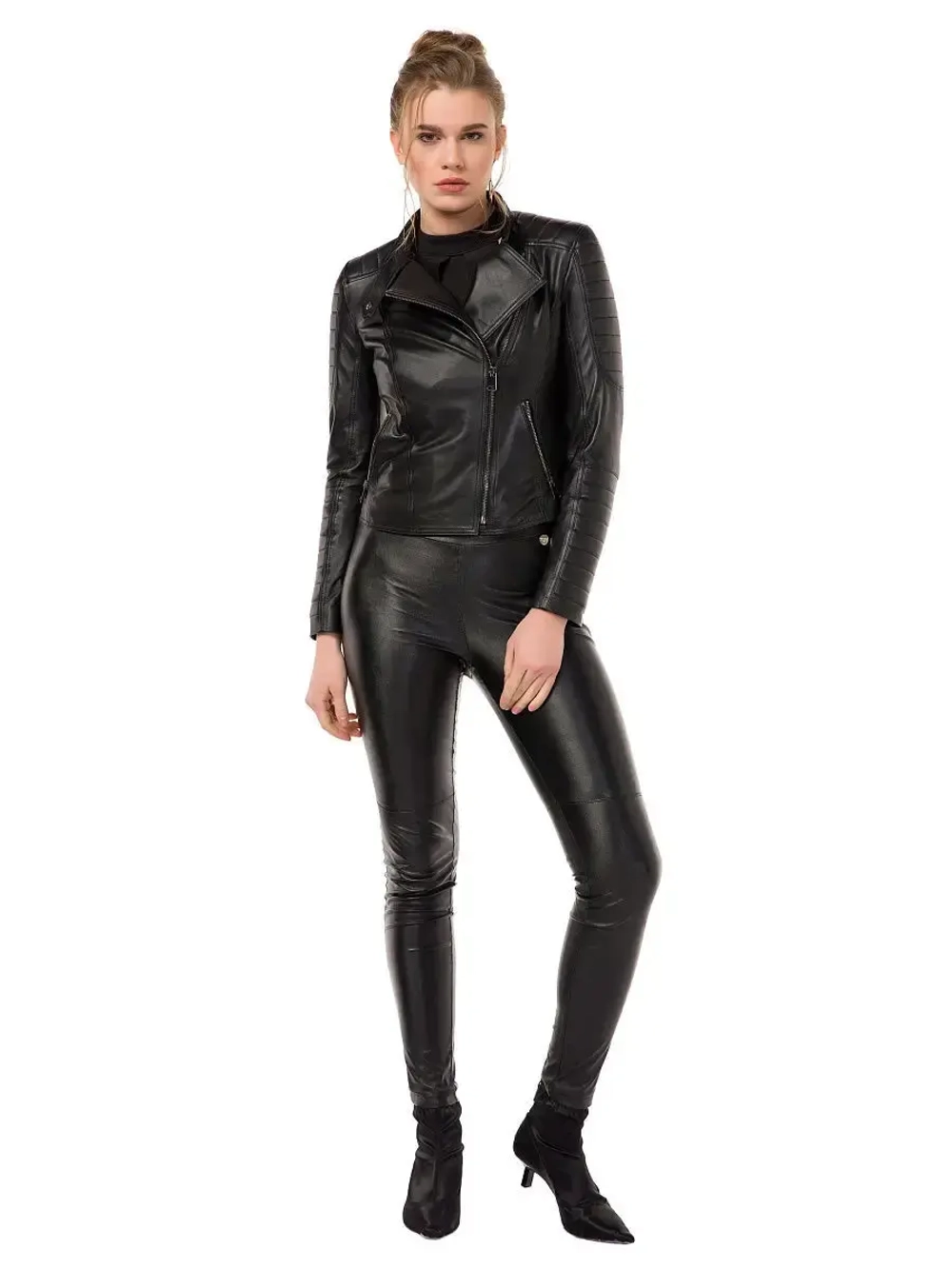 Косуха укороченная демисезонная куртка из натуральной кожи