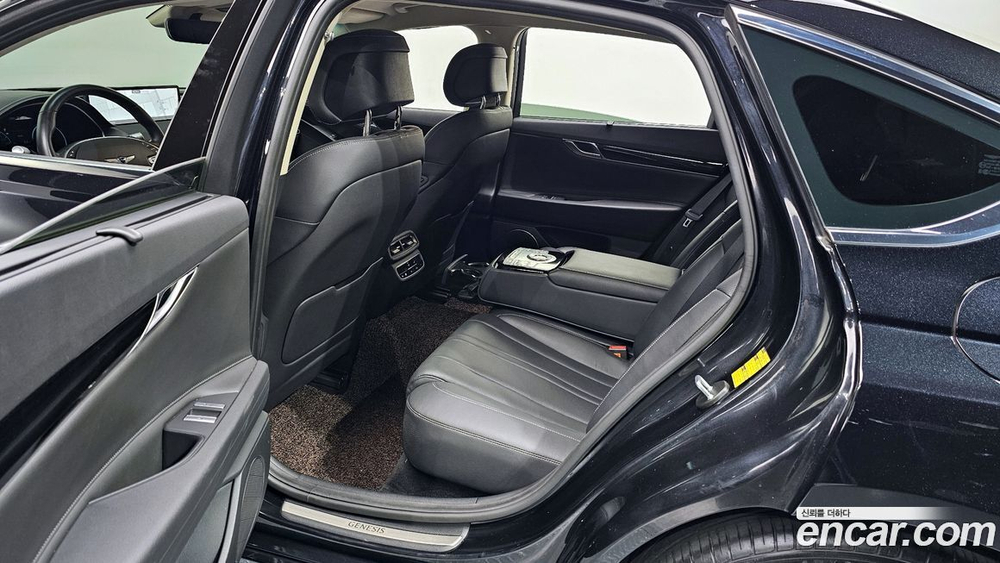 Genesis G80 (RG3) Бензин 2.5 Turbo AWD (06.2020)