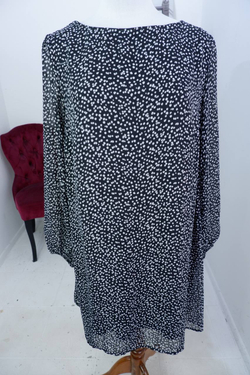 Платье легкое для свидания, визуально на 46/48 размер