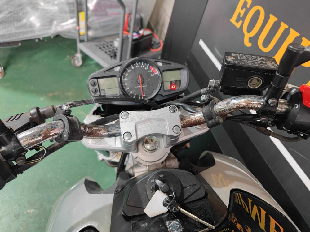 Suzuki GSR400 , 2007