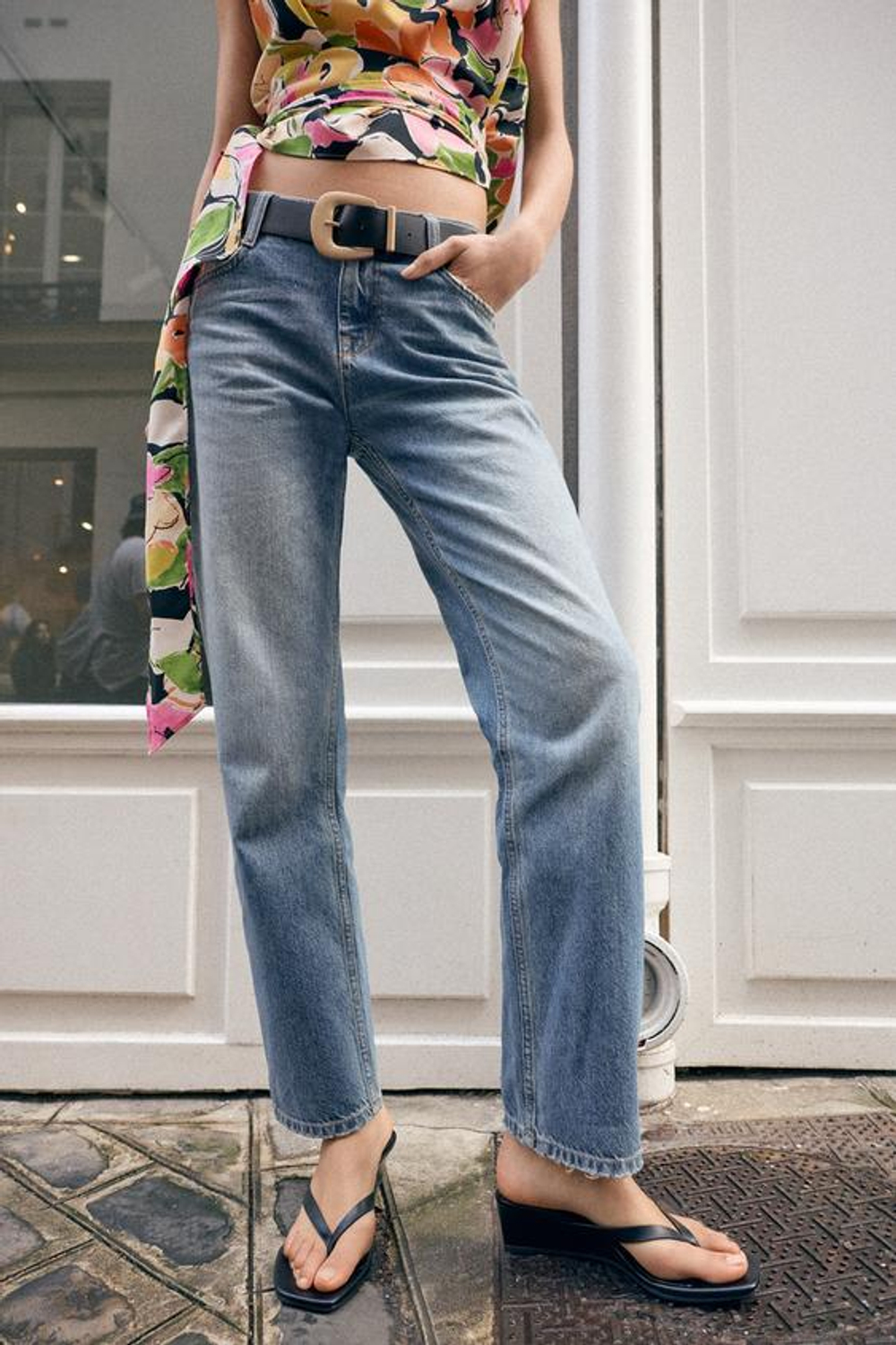 ZARA ДЖИНСЫ Z1975 SLIM СО СРЕДНЕЙ ПОСАДКОЙ И РЕМНЕМ, ВЫЦВЕТШИЙ СИНИЙ