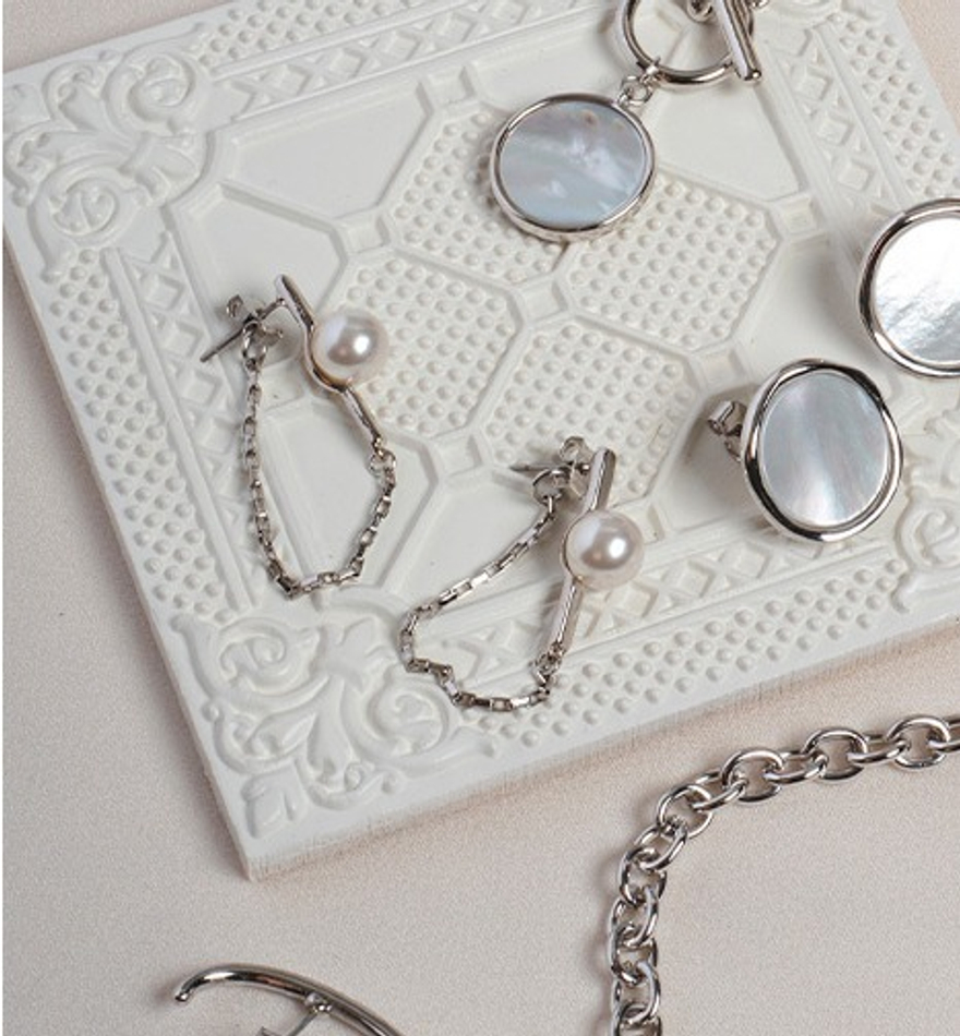 Серьги Fiore Luna White Pearl A2103PE-E03.1 BW/S
