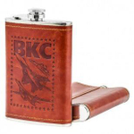 Фляжка в коже с принтом ВКС