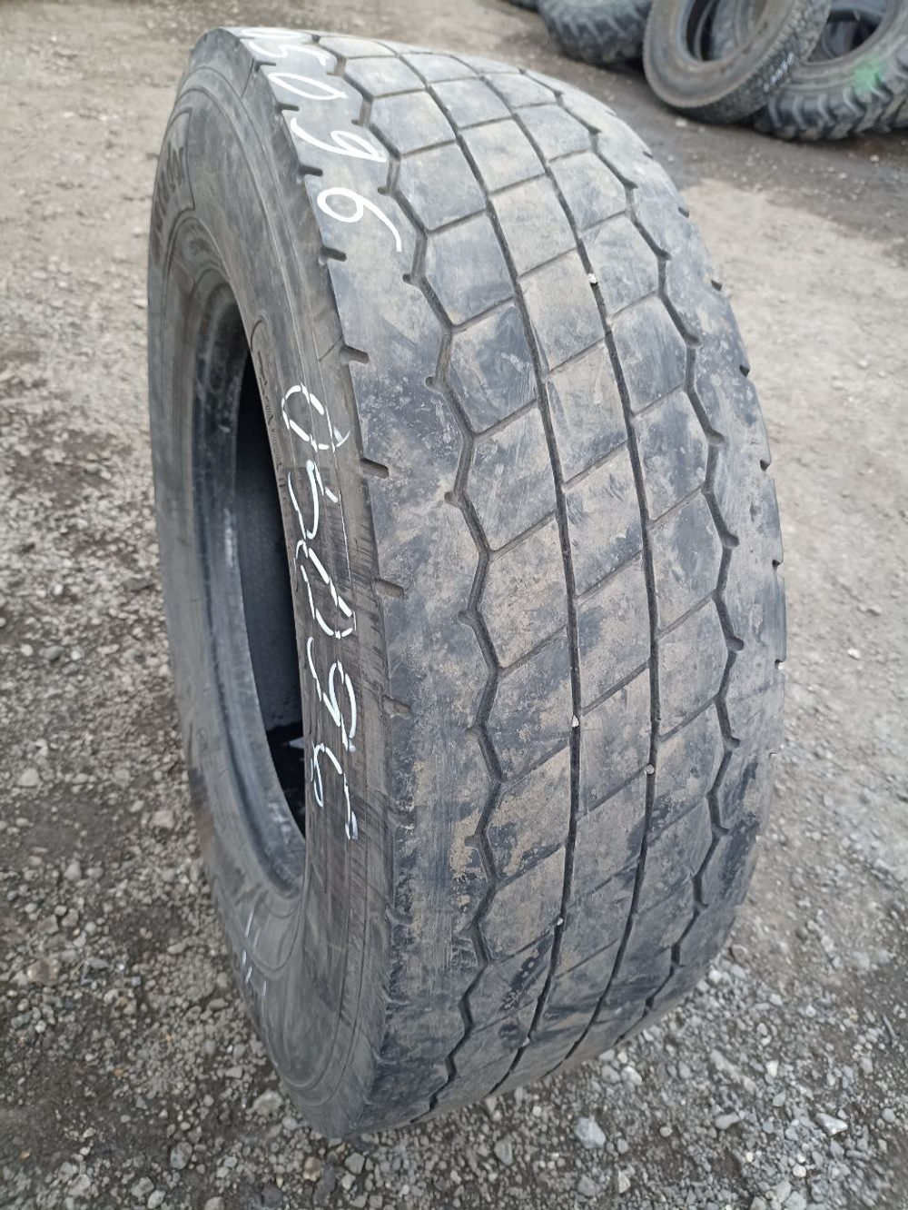315/70R22.5 Matador DHR4 шина б/у