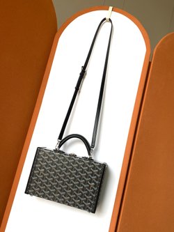 Goyard Grand Hotel Trunk Bag