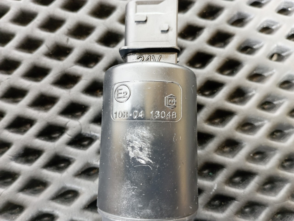 Насос омывателя фар 2020г.