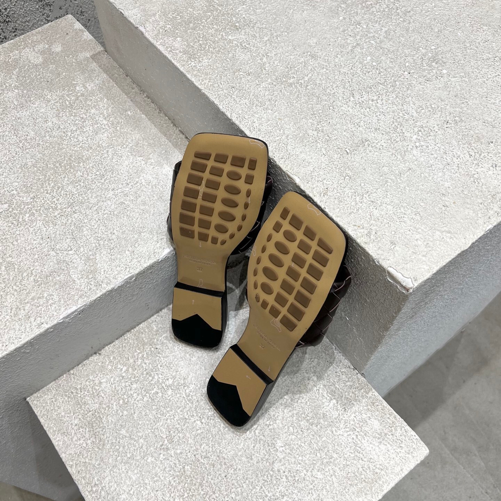 Bottega Veneta Parco Flat Mule