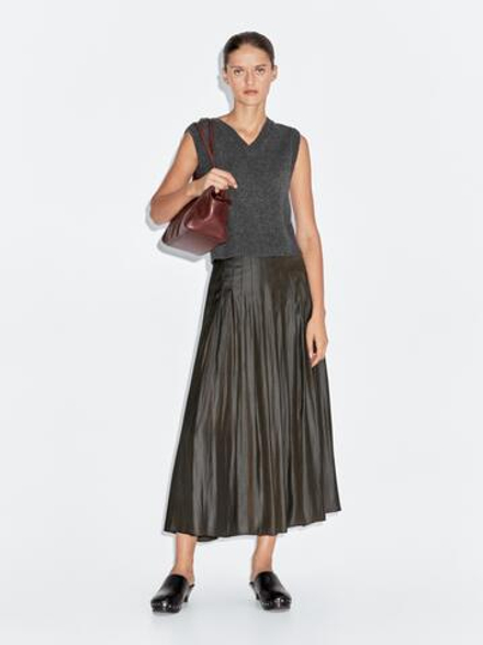 Massimo Dutti Юбка миди с защипами и вощеной отделкой, зеленый
