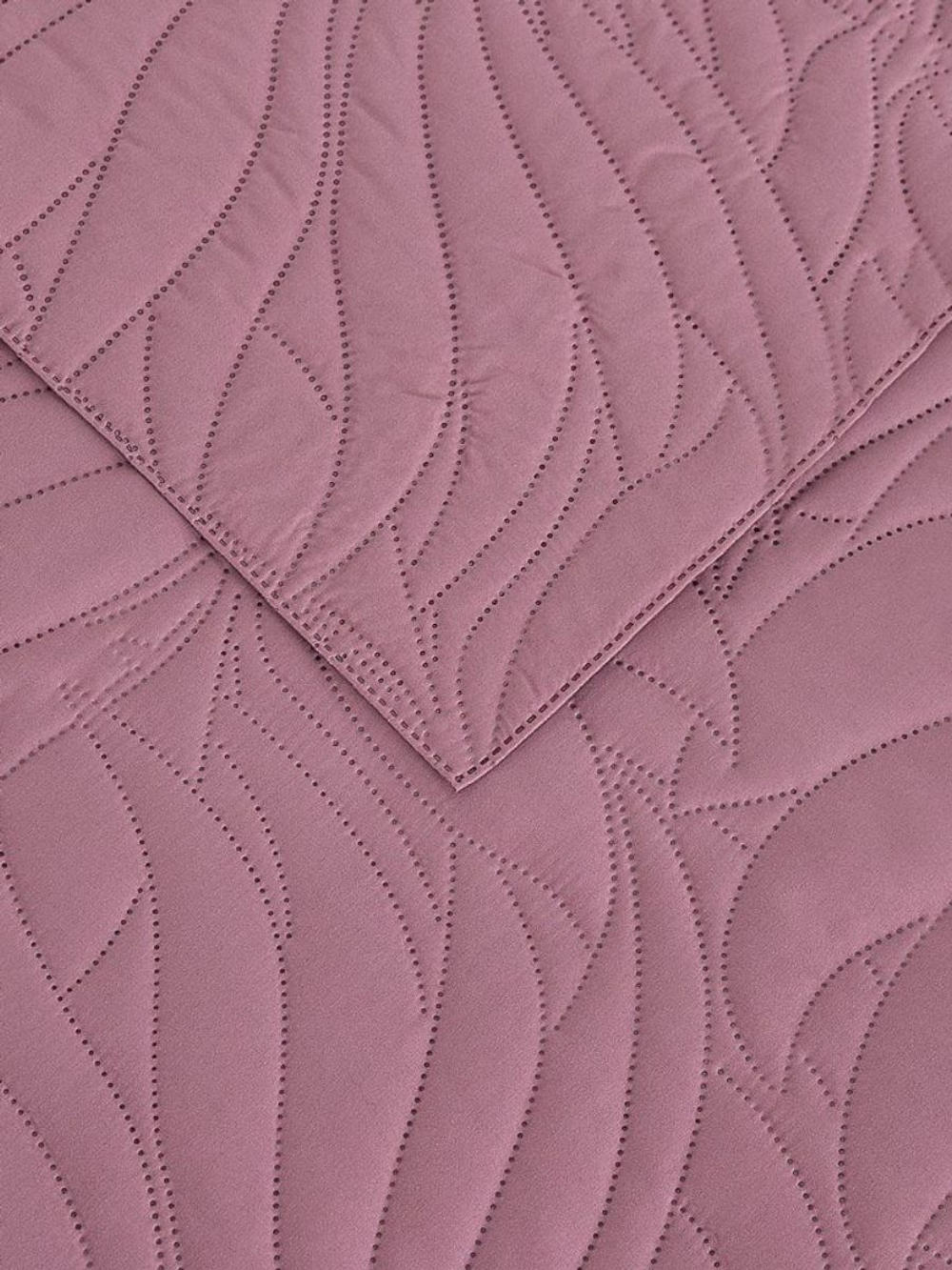 Покрывало на кровать, стеганое, поплин с размерами 215х220