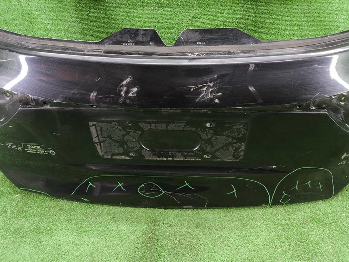 Крышка багажника Hongqi HS5 (2019-н.в.)