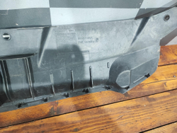 Накладка замка капота Audi Q5 (8R)  Б/У Оригинал 8r0807081a