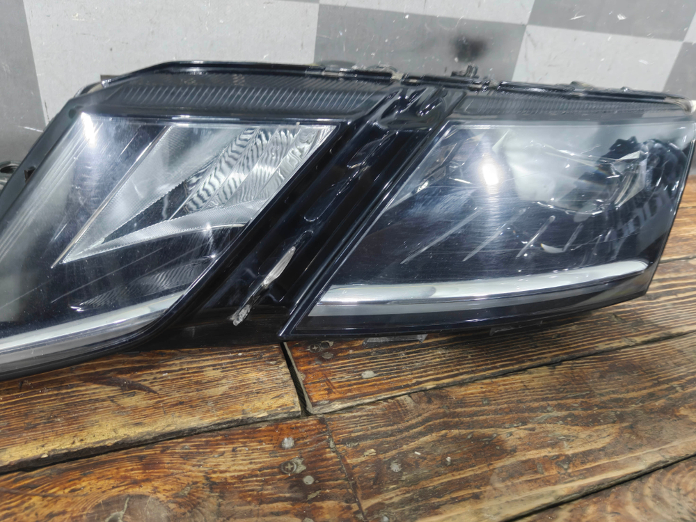 Фара левая LED Skoda Octavia 3 (A7) 17-20 Б/У Оригинал 5E1941017E