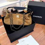 Сумка Chanel 25A в комбинации бежевой замши и черной кожи