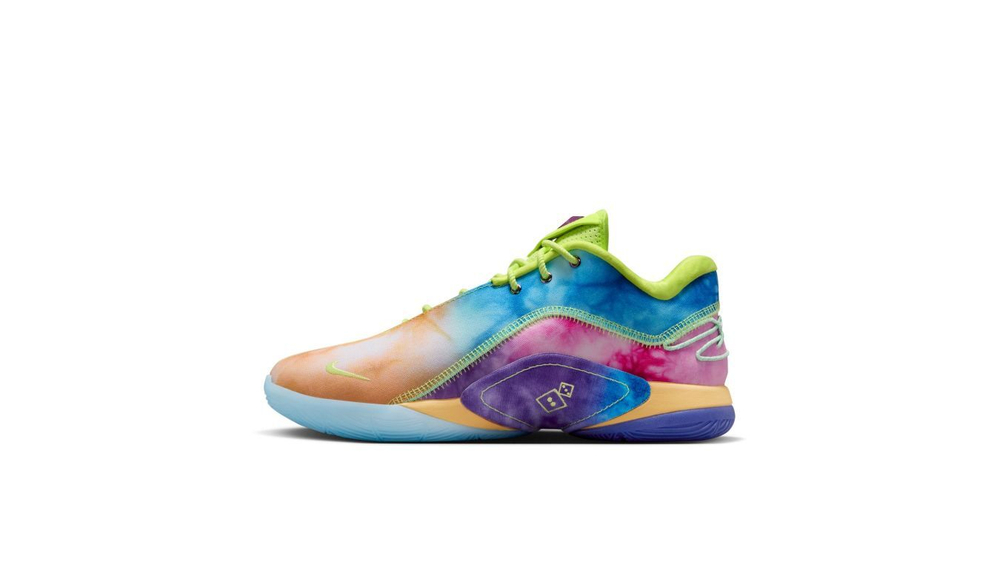 Купить и заказать в Москве Monopoly x Nike LeBron 22 What The