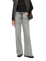 Джинсы из хлопка