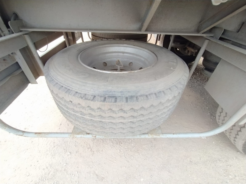 TITAN LC9411* Полуприцеп шторный LC9411XXY