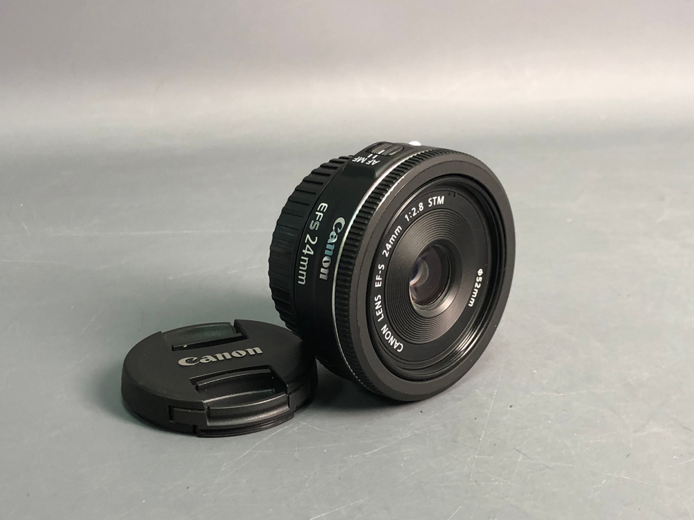Canon EF-S 24mm 2.8 STM
