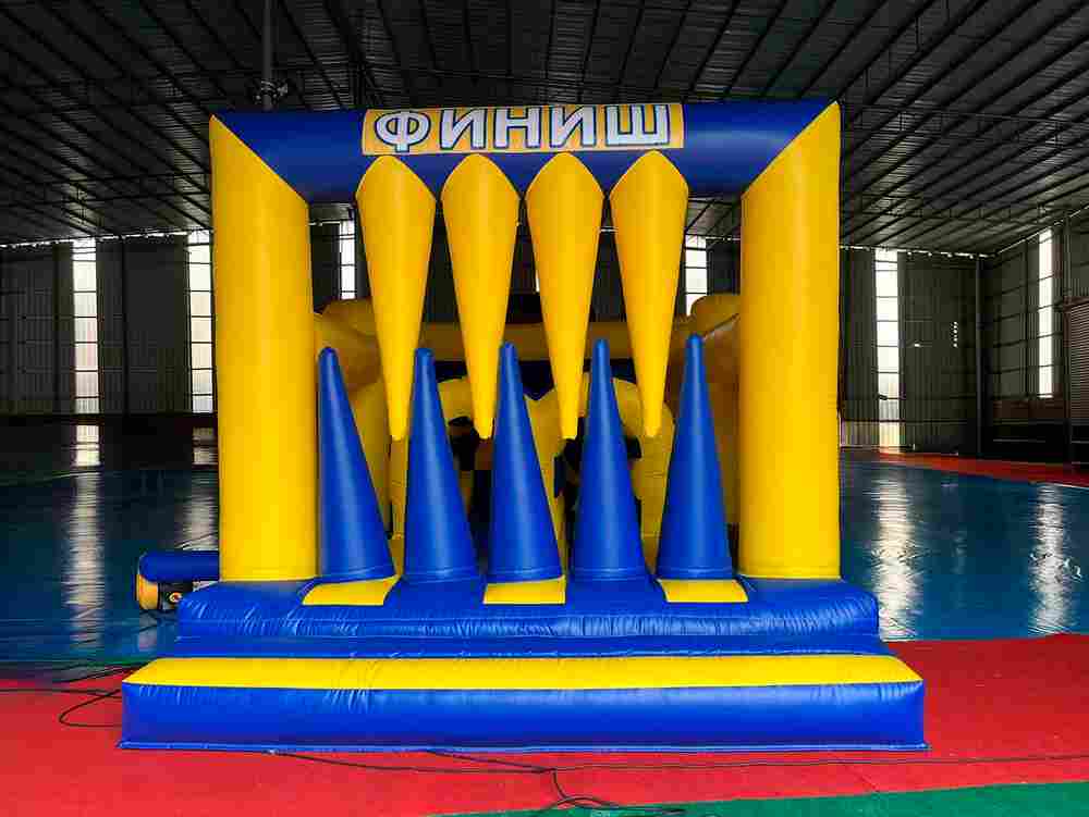 Надувная полоса препятствий “Веселые старты” 20*3,5*4,5 м