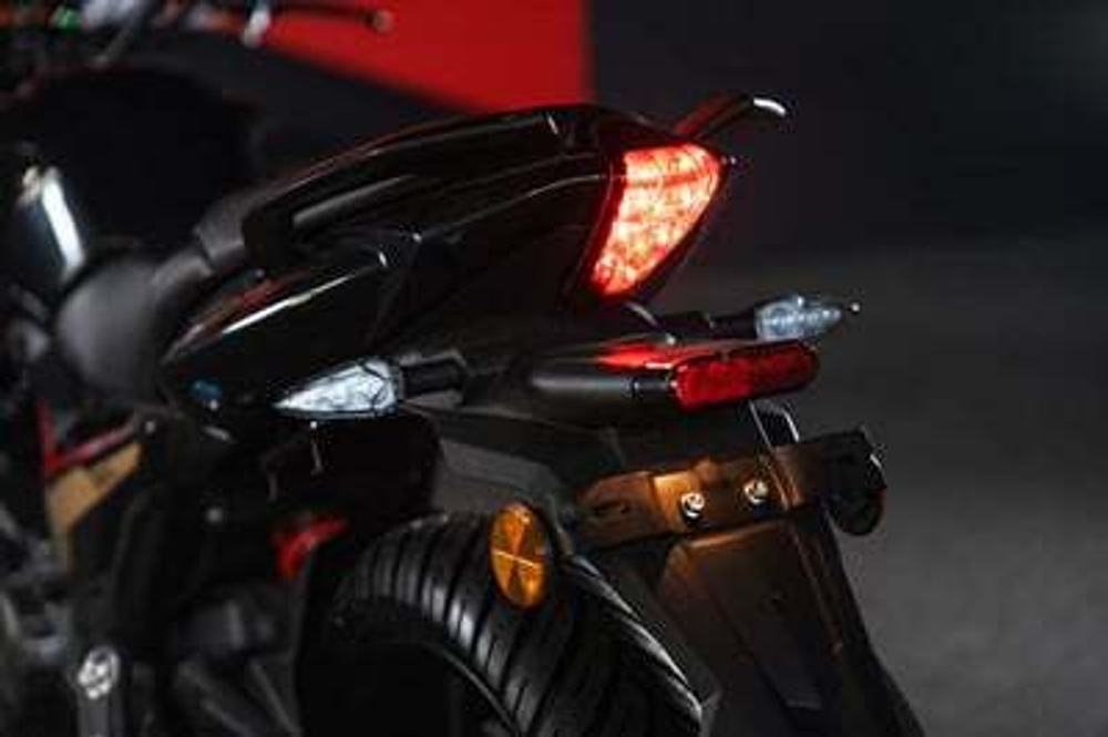 Мотоцикл SHARMAX RST 240