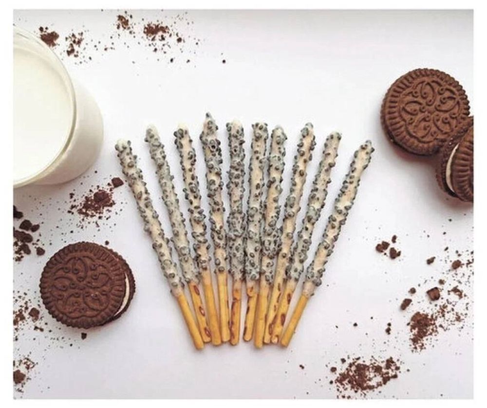 Соломка в шоколаде Lotte Pepero White cookie 32 г, 3 шт