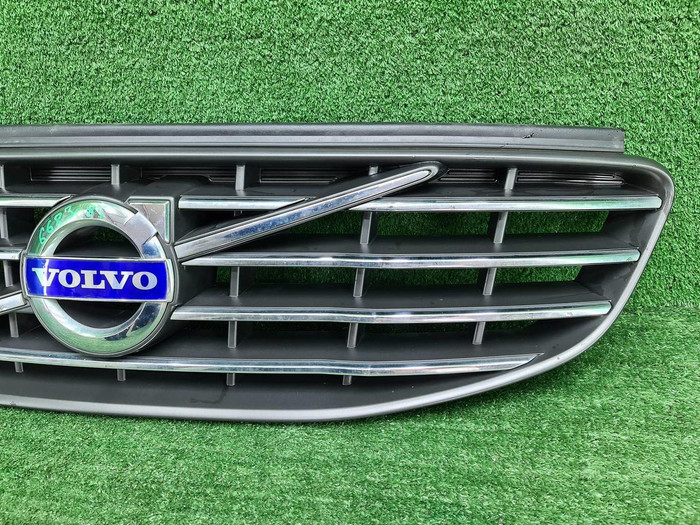 Решетка радиатора Volvo XC60 1 (2013-2017)