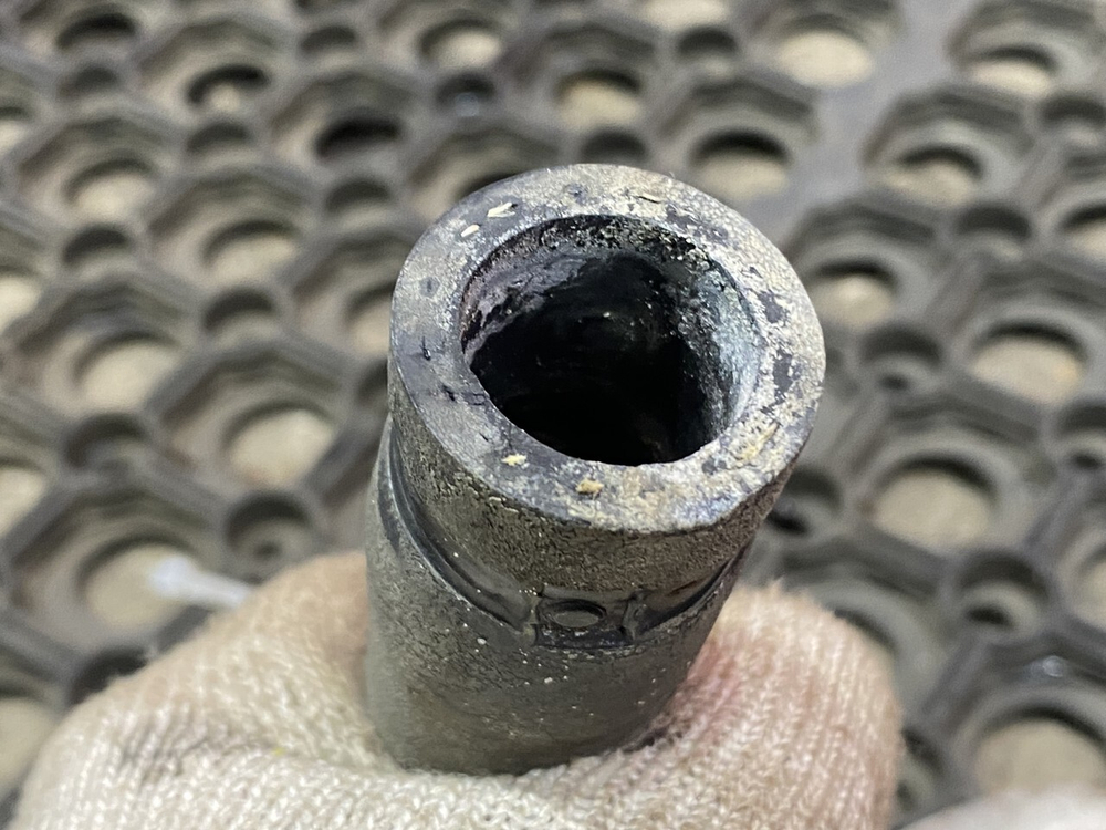 Трубка отопителя 2018г