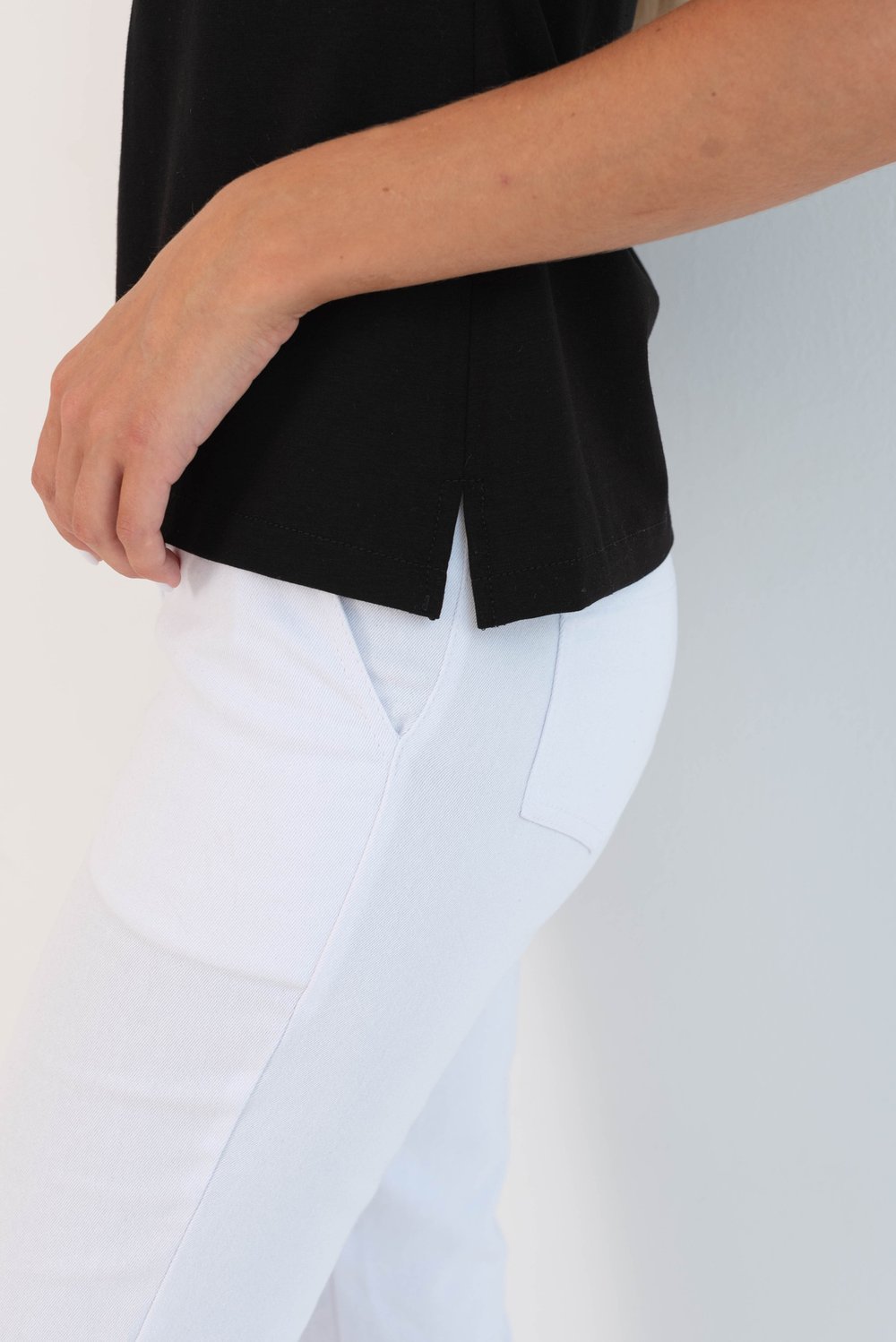 Майка черная из хлопка