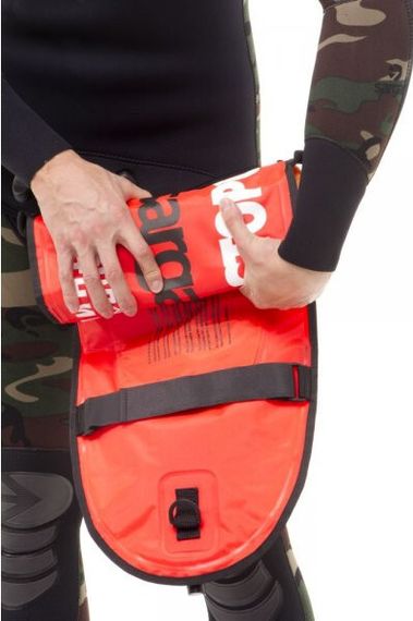 Буй Sargan Гладыш маркерно-трансп. с грузовым карманом оранжево-желтый