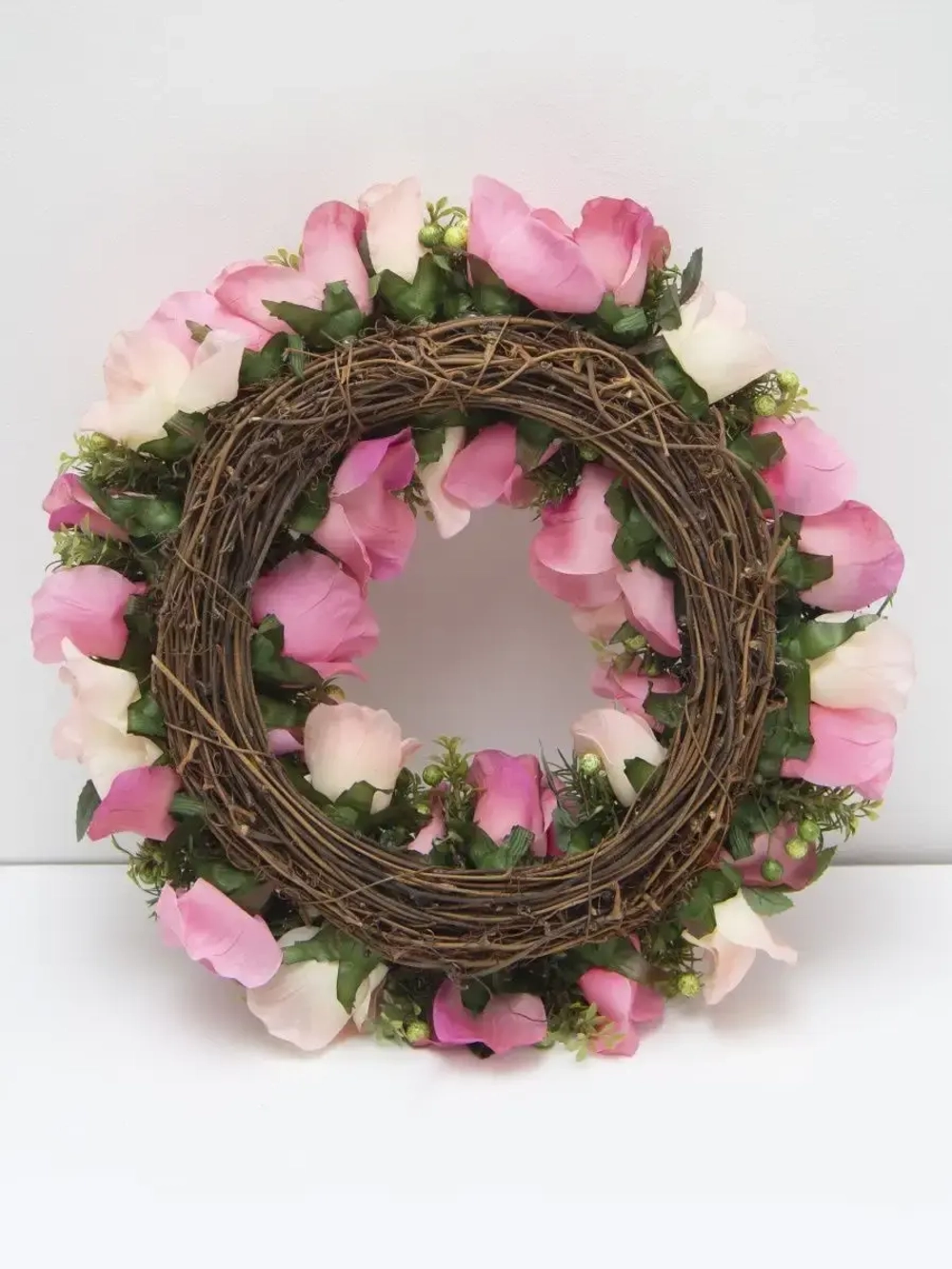 Венок цветочный для украшения интерьера 40 см