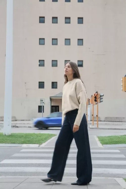 ZARA СВИТЕР ИЗ МЯГКОГО ТРИКОТАЖА, ЭКРЮ