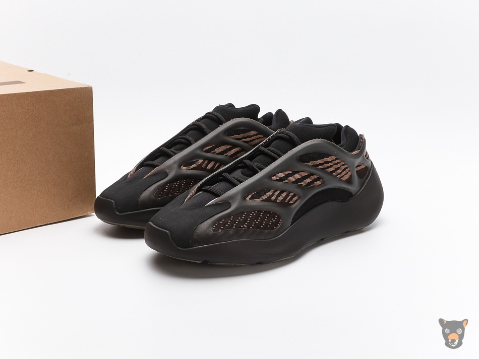 Кроссовки Yeezy 700 V3 "Clay Brown"